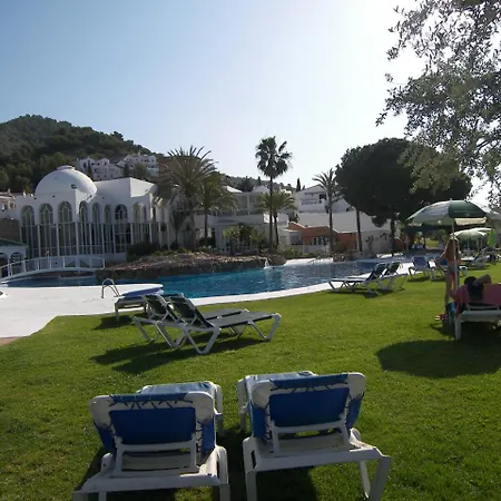 Villas-capistrano * Nerja